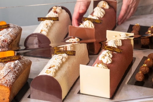 Les solutions professionnelles pour une décoration de bûche raffinée