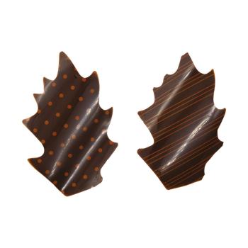 feuille de houx bombee 2 modeles par chocolatree