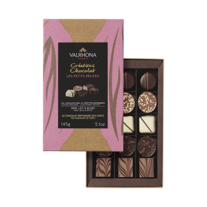 coffret 15 bonbons chocolat noir lait blanc par valrhona