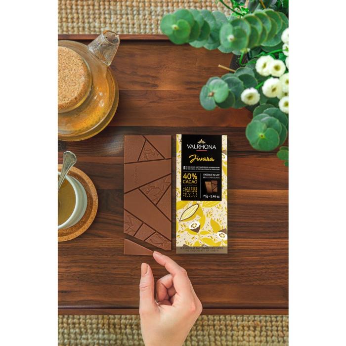 tablette chocolat au lait jivara 40 par valrhona