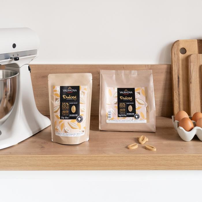 chocolat couleur blonde dulcey 35 par valrhona