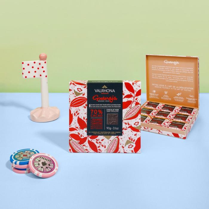 coffret 18 carres guanaja 70 par valrhona