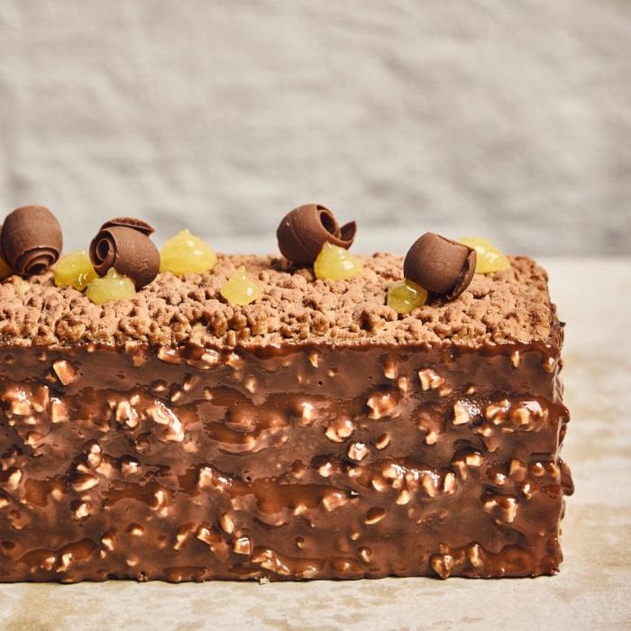 praline brut amandes noisettes 50 par valrhona