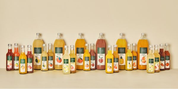 Jus, nectars et th&eacute;s glac&eacute;s