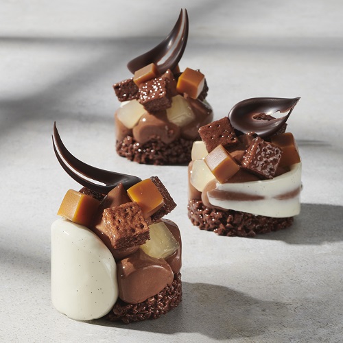 https://www.valrhona-selection.fr/uploads/sites/13/2021/10/recette-neve-valrhona-selection-3.jpg